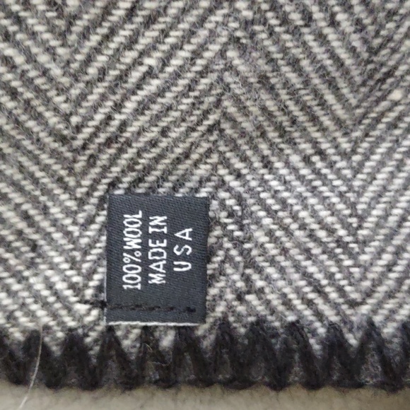 Faribault Mill Sleeveless Cardigan Sweater - Picture 4 of 5